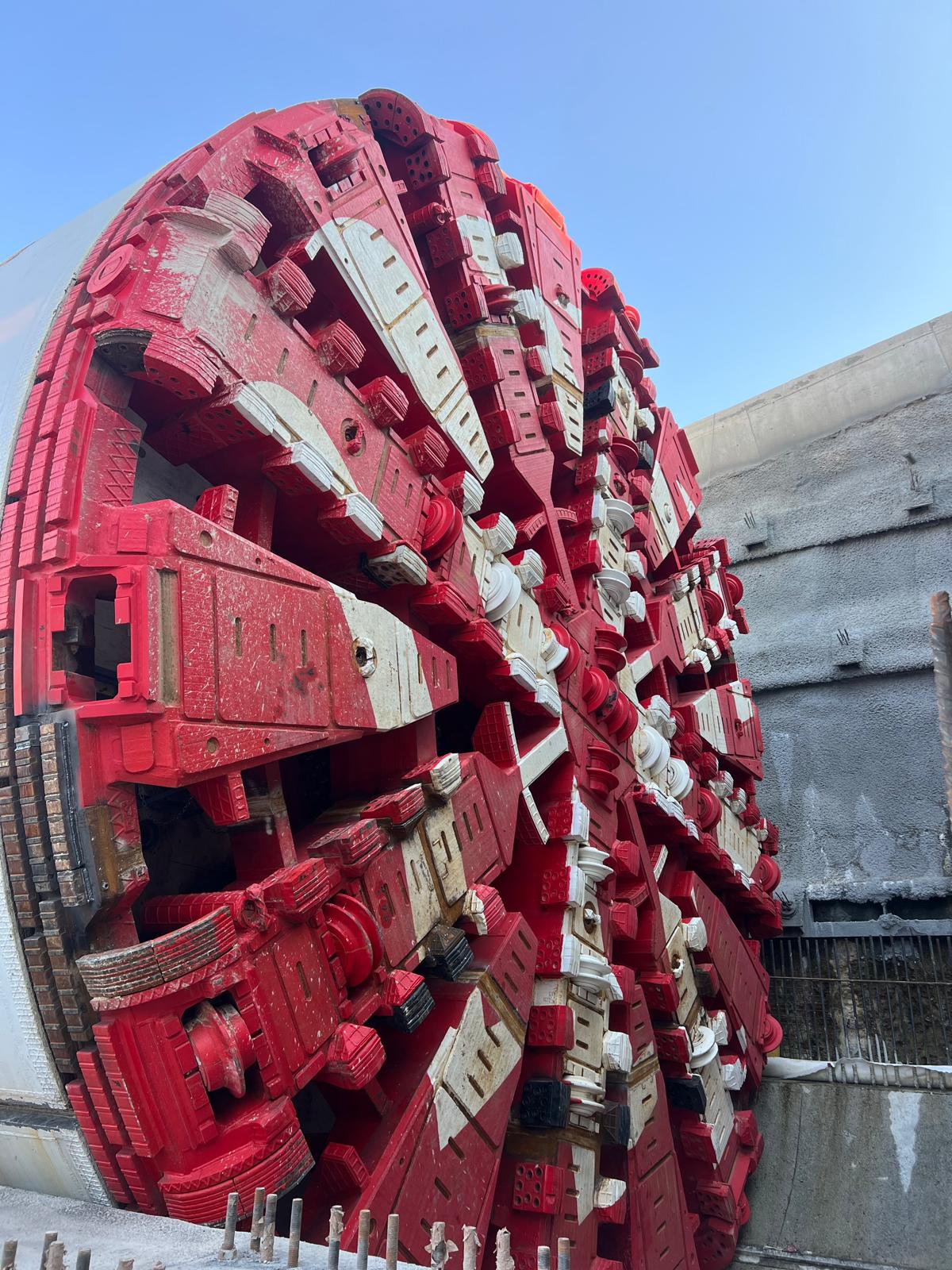 Testa di perforazione per galleria in cantiere infrastrutturale